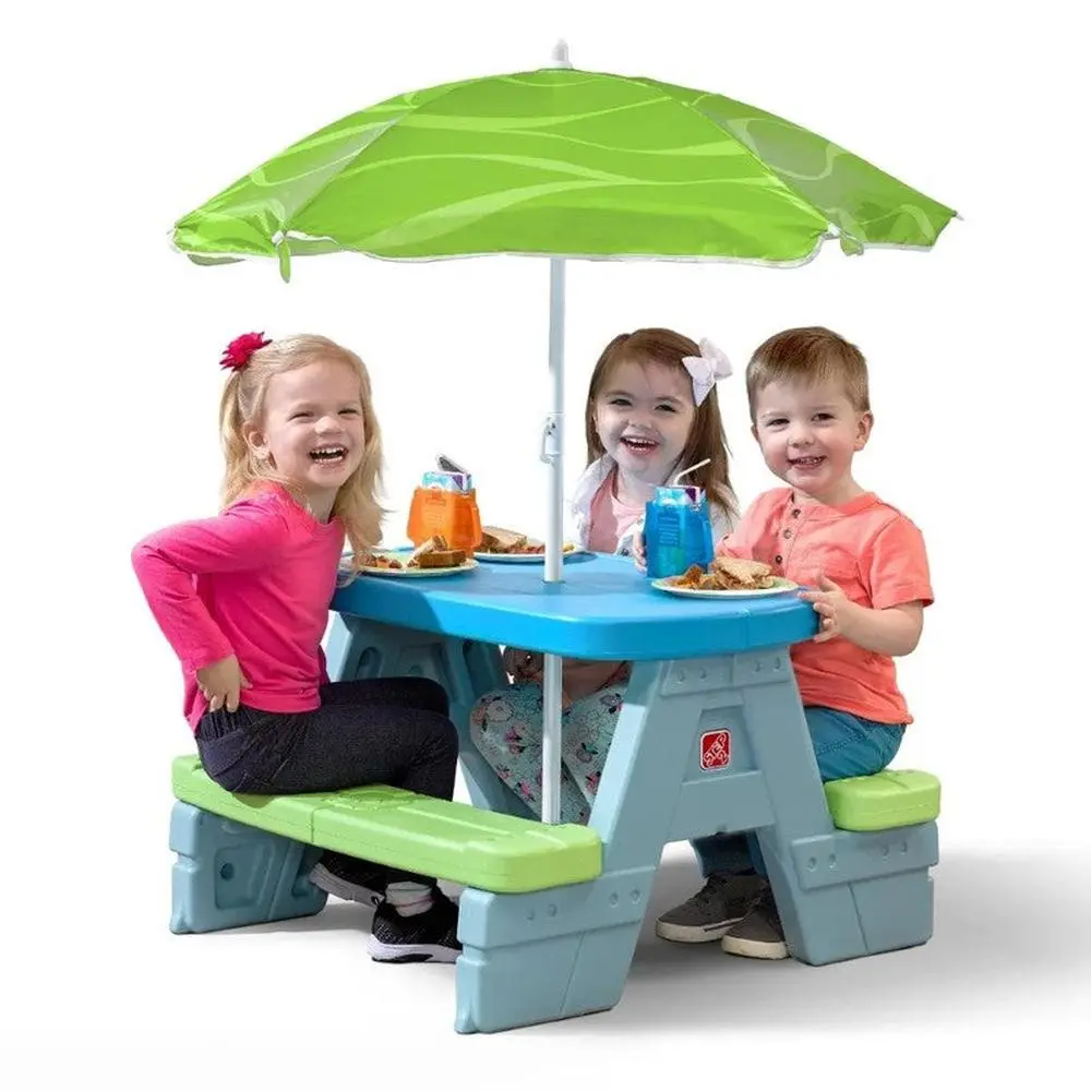 Step2 Sun & Shade Picnic Table With Umbrella (1-7 Years) 1