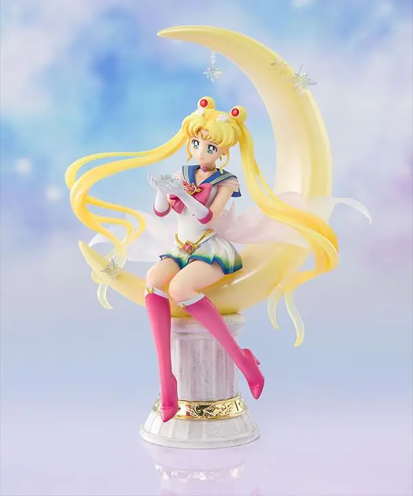 Figuarts Zero Chouette Sailor Moon Eternal Super Sailor Moon (Bright Moon & Legendary Silver Crystal) Figure Statue 1