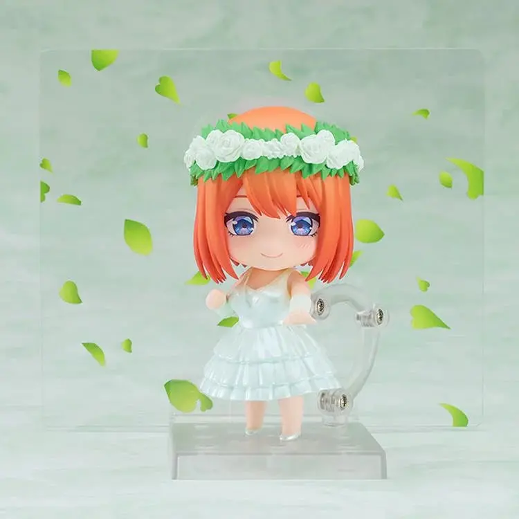 Nendoroid #2405 Yotsuba Nakano (Wedding Dress Ver.) The Quintessential Quintuplets 1