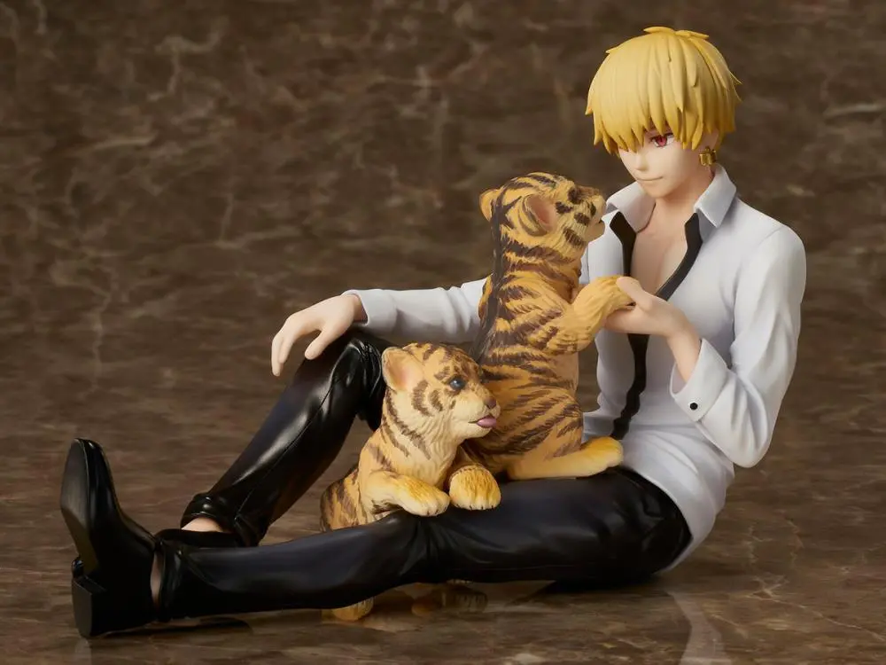 Union Creative Link Gilgamesh Fate/Extella Scale Statue Figure 1