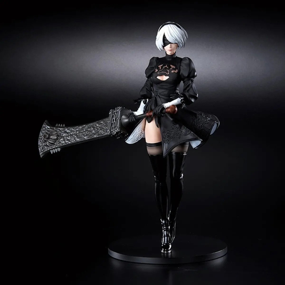 Square Enix Nier: Automata 2B (Yorha No.2 Type B) Statuette Statue Figure 1