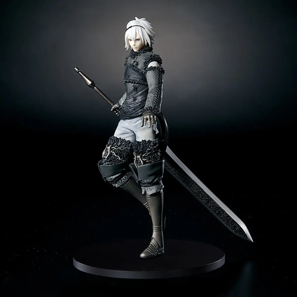 Square Enix Nier Replicant Ver.1.22474487139 Adult Protagonist Statuette Statue Figure 1