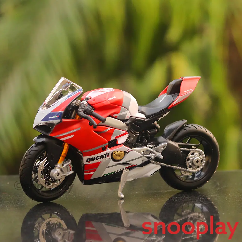 Ducati Panigale V4 S Corse Diecast Bike Scale Model (1:18 Scale) 1