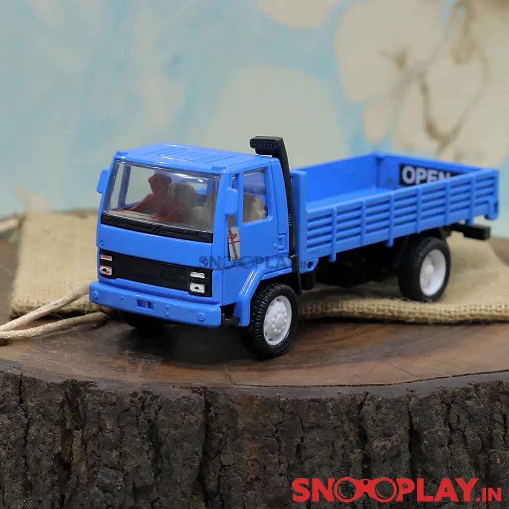 Centy Cargo Truck Pullback Toy Truck (1-4 Years) | Assorted Colors 1