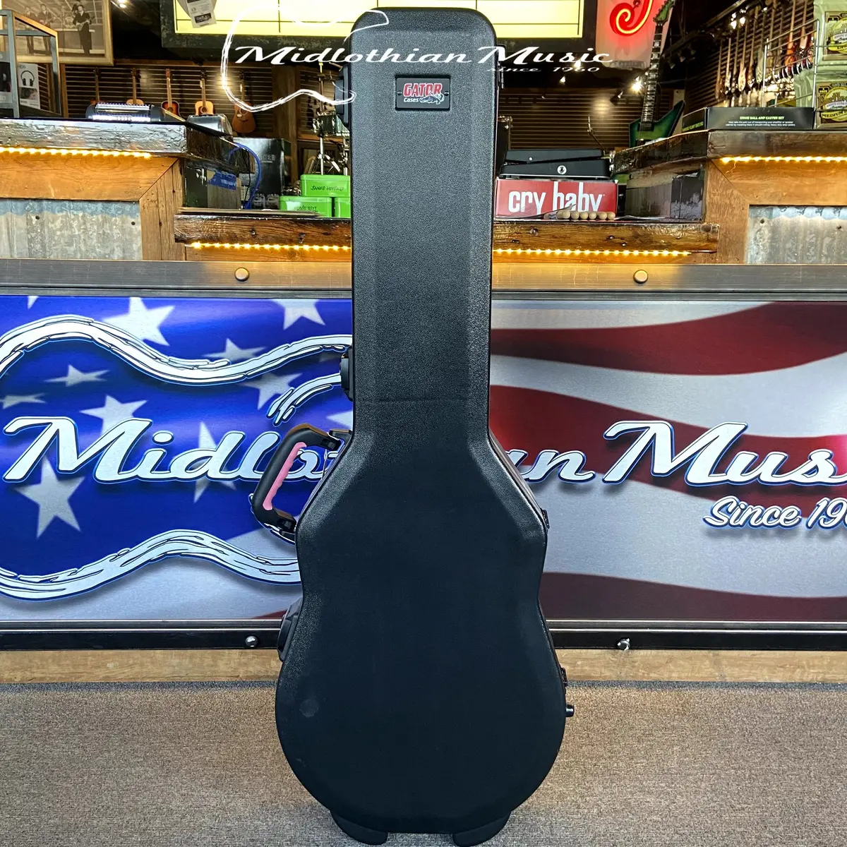 Gator - Gtsa-Gtrlps - Tsa Ata Molded Gibson Les Paul Guitar - Black Finish Case Discounted 1