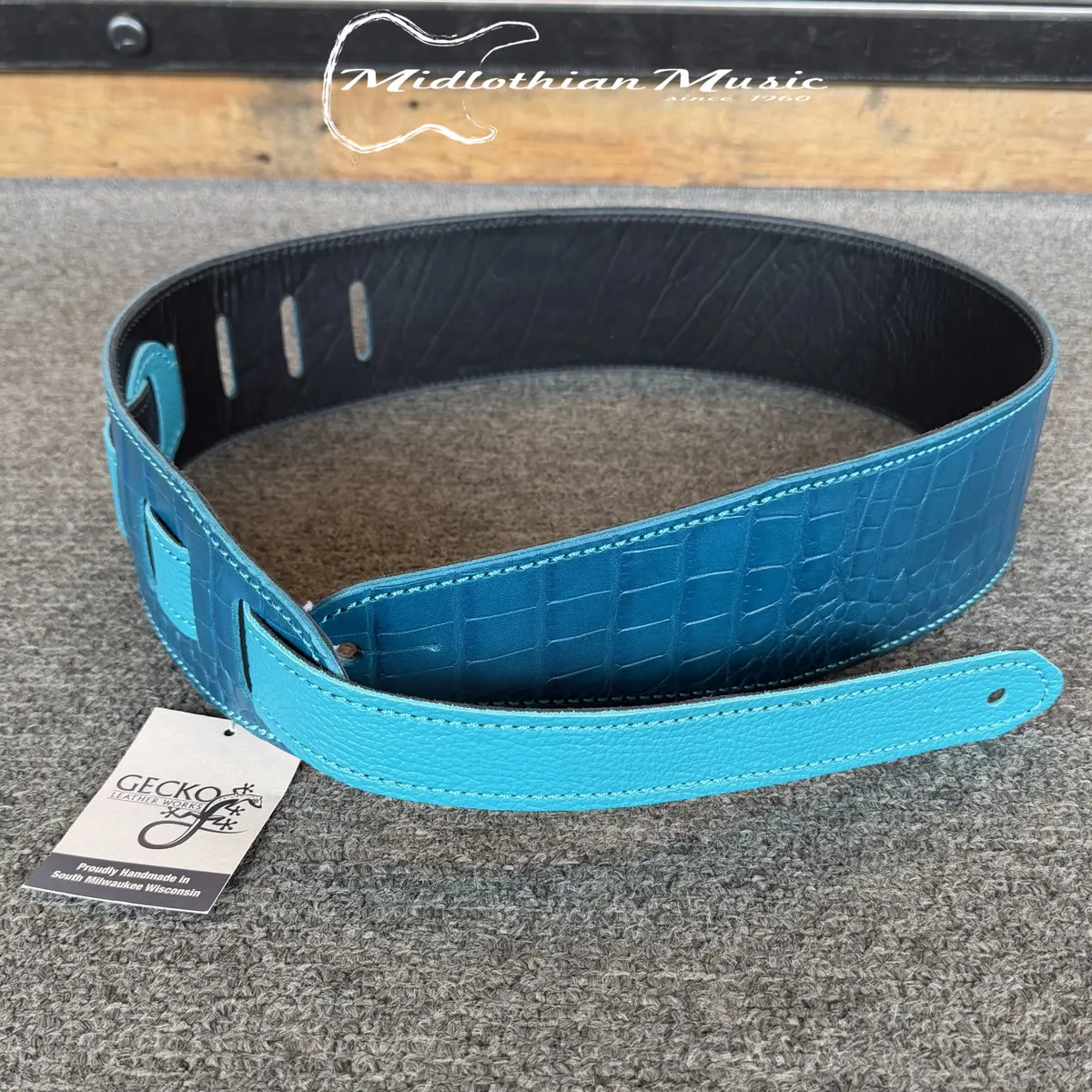 Gecko Leather Works - Handmade Leather Guitar Strap - Blue Gator Skin Finish 1