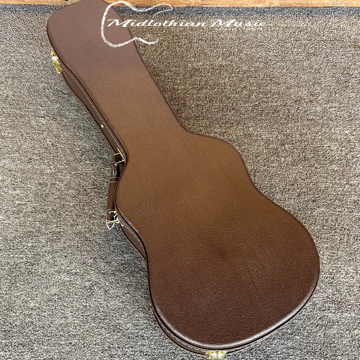 Access Cases - Ukulele Case - Brown Finish 1