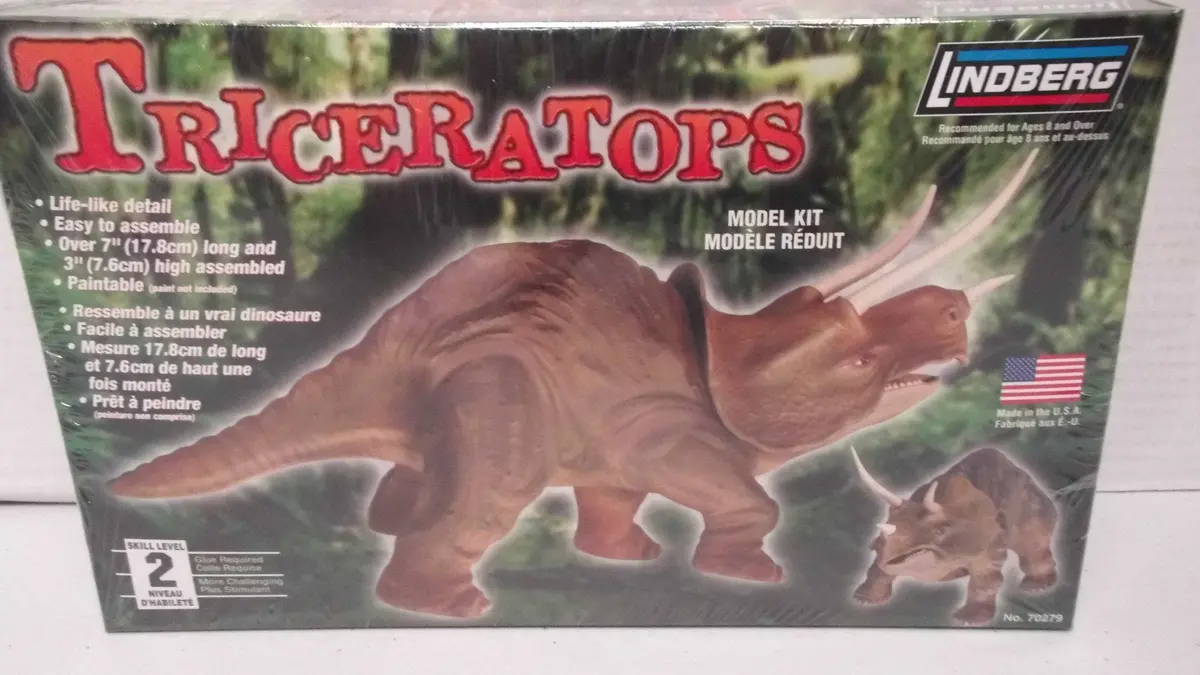 Lindberg Triceratops Dinosaur Model Kit  70279 1