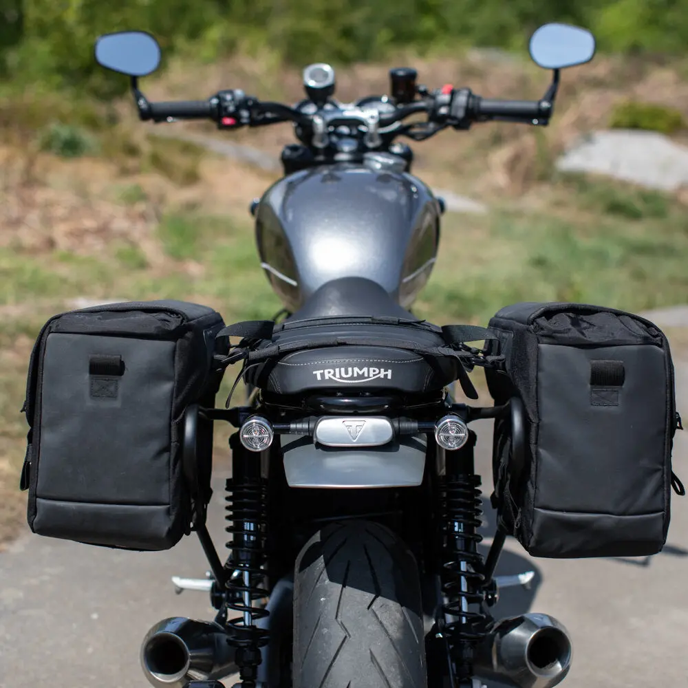 Kriega Duo Saddlebag Combo For 2016+ Triumph Classics 2