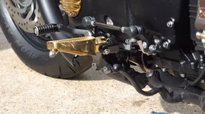 Motone Ranger Foot Peg Set - Triumph Bobber - Brass 2