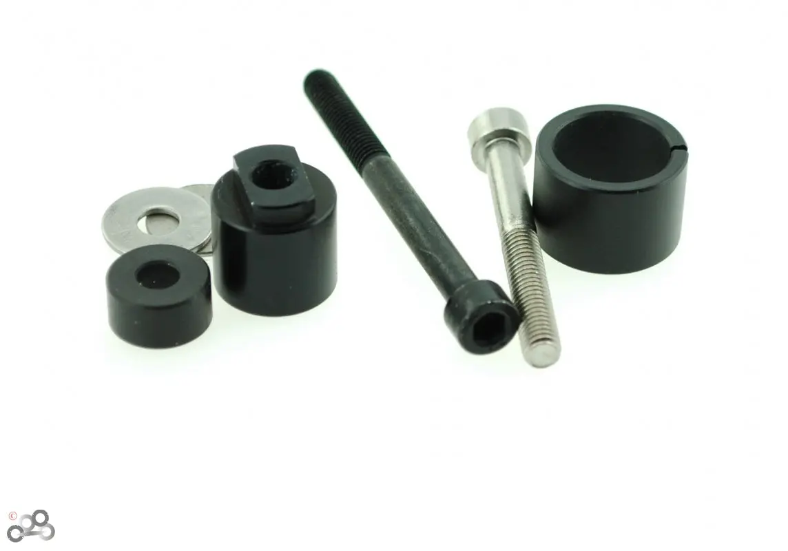 Rizoma Bar End Mirror Adapter - Bs816b - Triumph Thruxton, Bonneville, Scrambler (2001 - 2016) 2