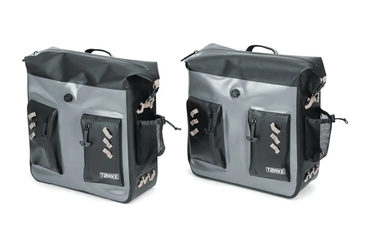 Kuryakyn Torke Dry Bag 24L Panniers - Pair 1