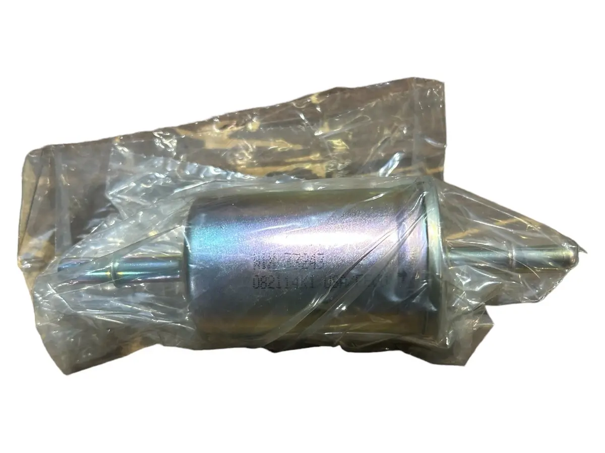 Wix 33243, Complete In-Line Fuel Filter 1