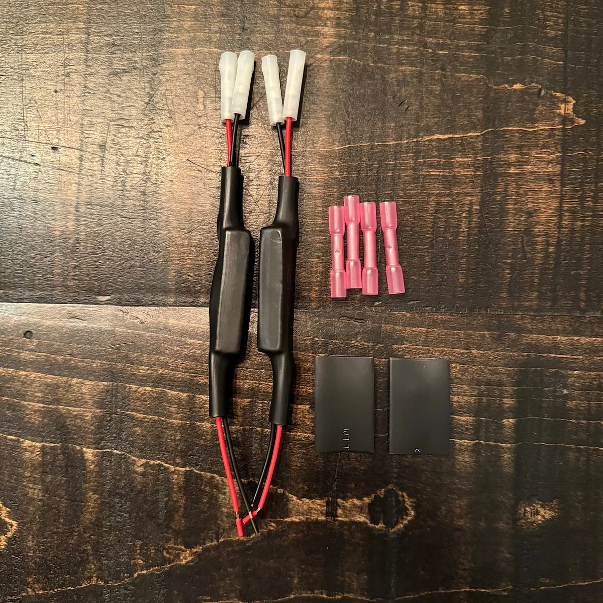 A&J Cycles Turn Signal Resistors / Load Equalizers (Diy) - 2016+ Triumph Modern Classics 1