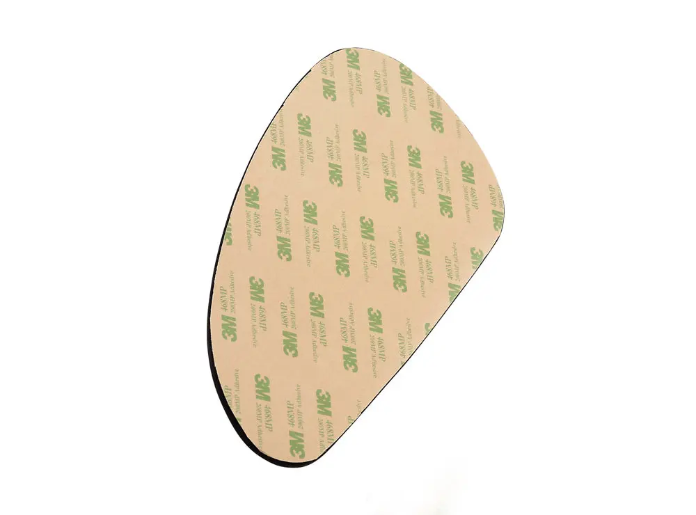 Motone Tank Knee Pads - Smooth - 2001+ Triumph Classics 2