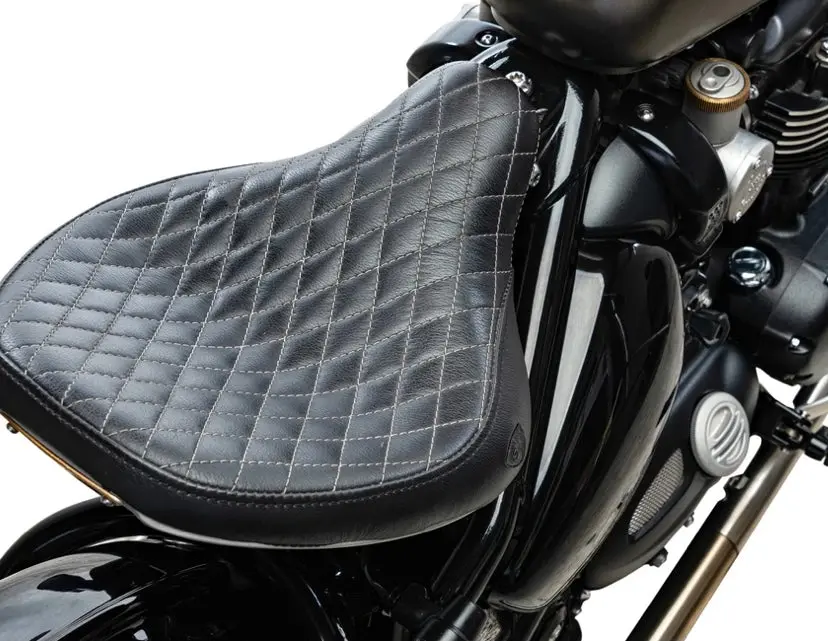British Customs Diamond Stitch Gel Seat For Bonneville Bobber 1