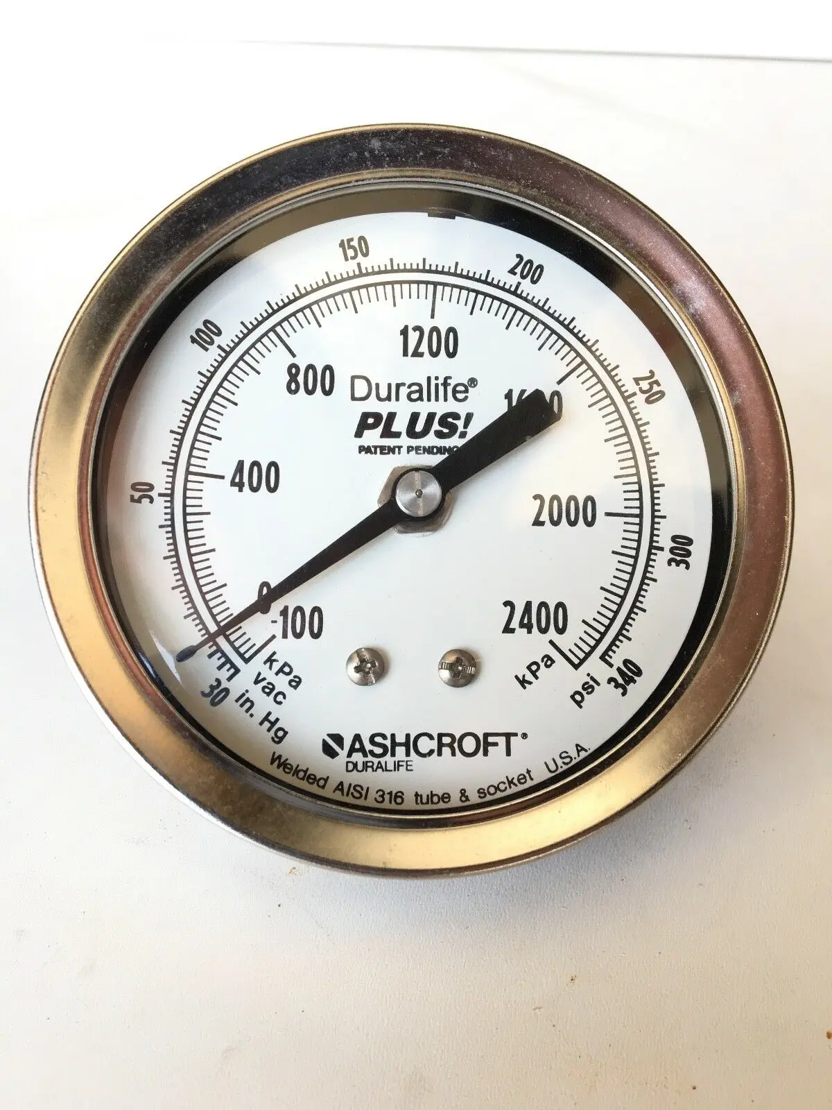 Ashcroft Duralife Oil Pressure Gauge 340 Psi 1