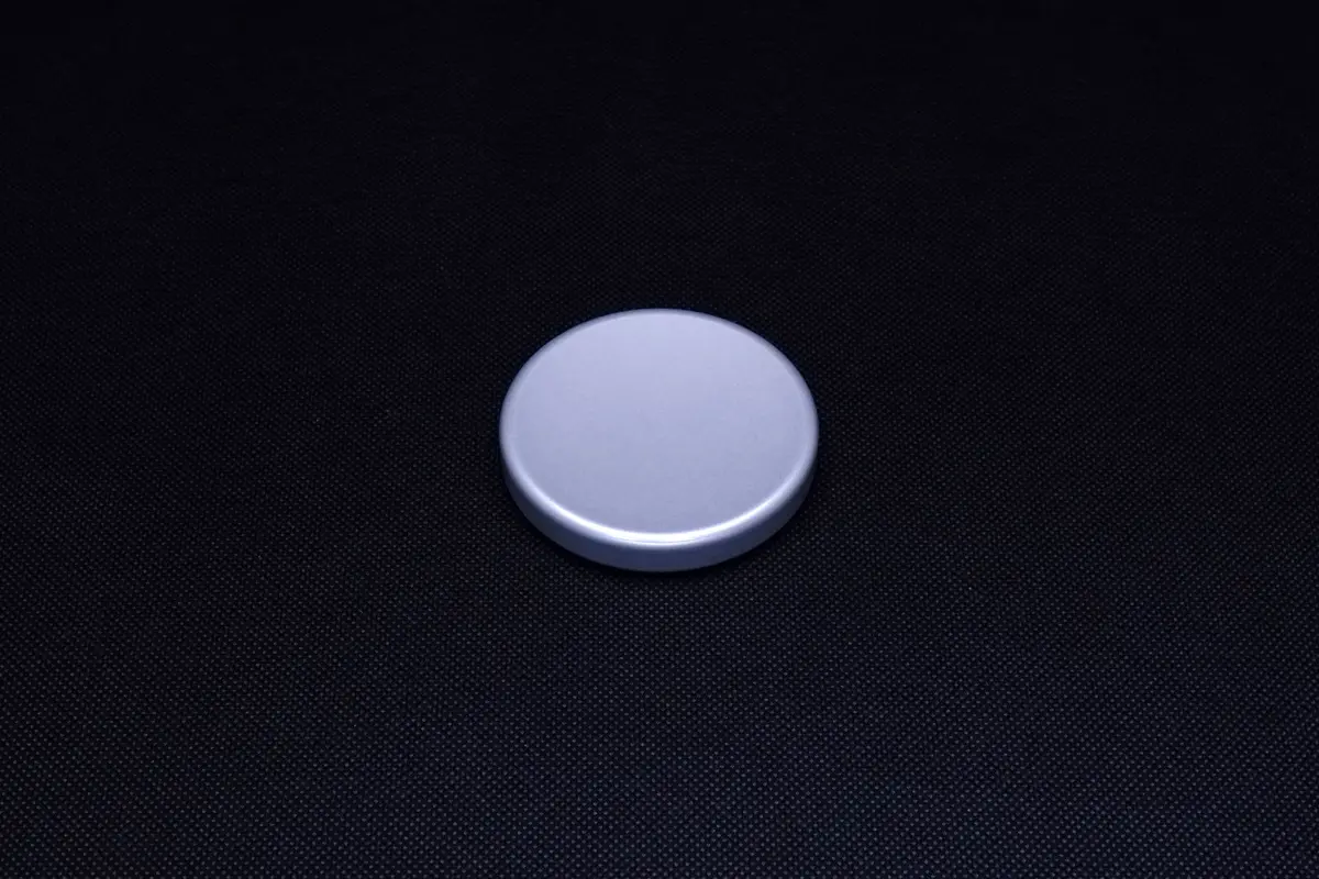 Iron Machine Gas Cap - 01-15 Triumph Classic Twins 2