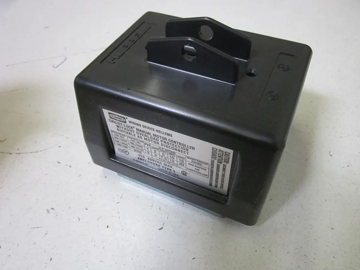 Hubbell Hbl1390 Enclosure, Non-Metallic Nema 1 - New In Box 1