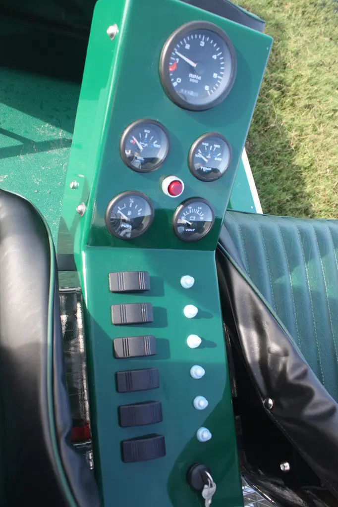Center Panel With Rockers 1
