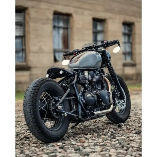Motone H-Bomb Full Exhaust - Black - Triumph Bobber 2
