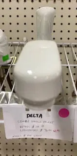 Faucet Delta Single Handle White In-Store-Pickup-Only 1