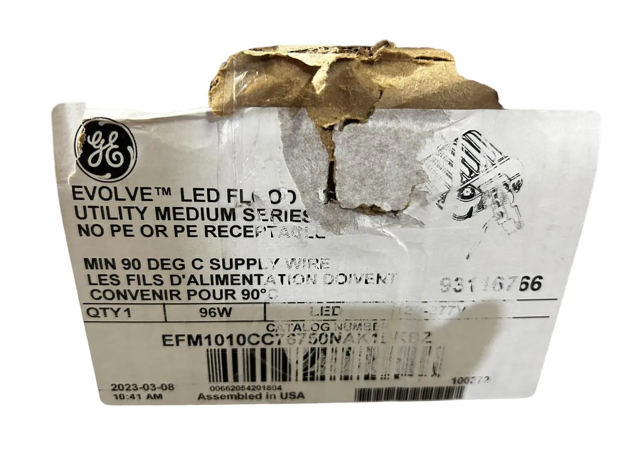 Ge Evolve, Efm1010cc76750nak1dkbz, 15, 000 Lm, 96 W, Floodlight 2