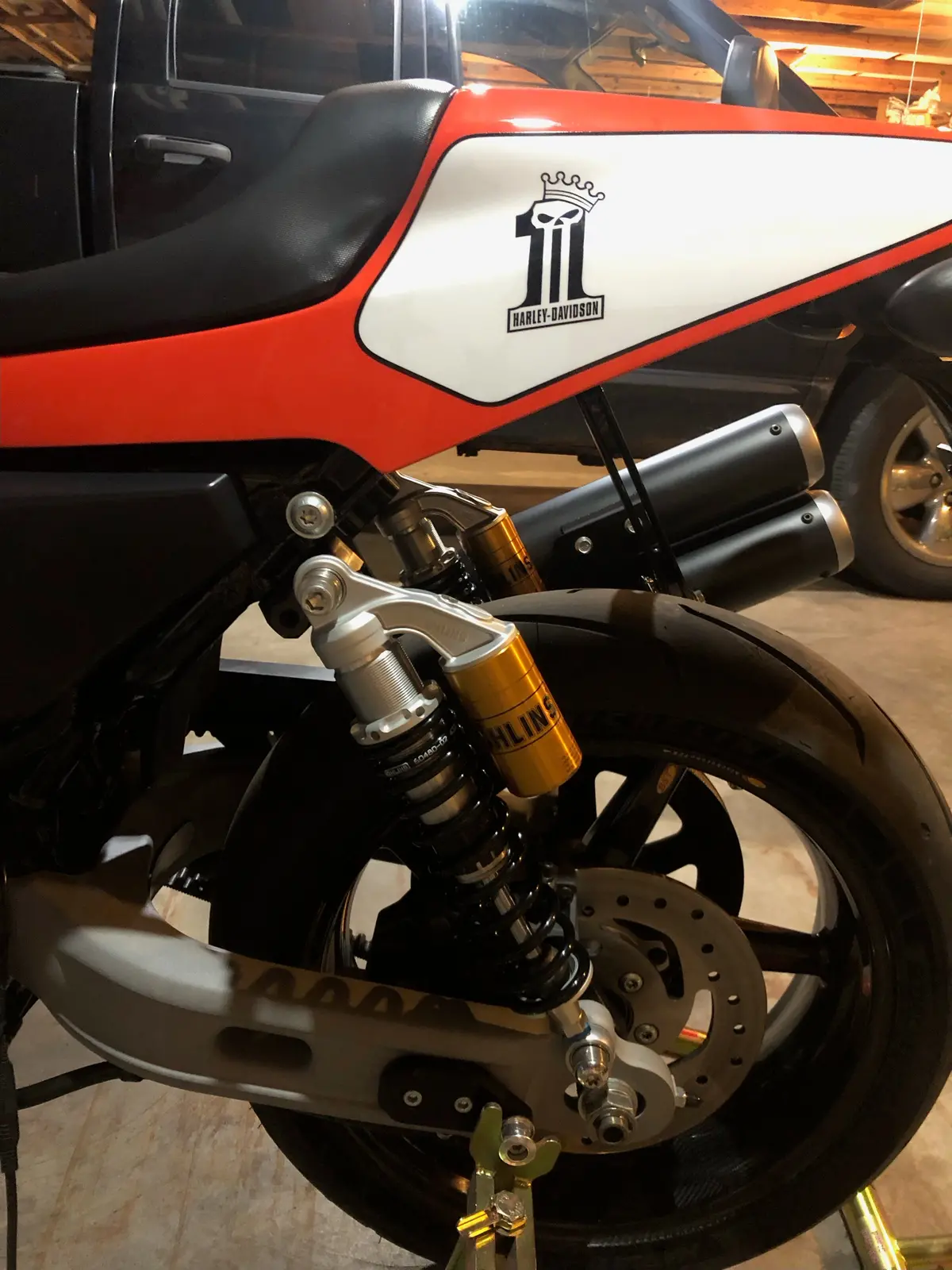 Ohlins Reservoir / Piggyback S36pl Shocks - 14.25” - Air Cooled Thruxton / Scrambler / Harley Davidson Xr1200 / Xr1200x - Hd907 2