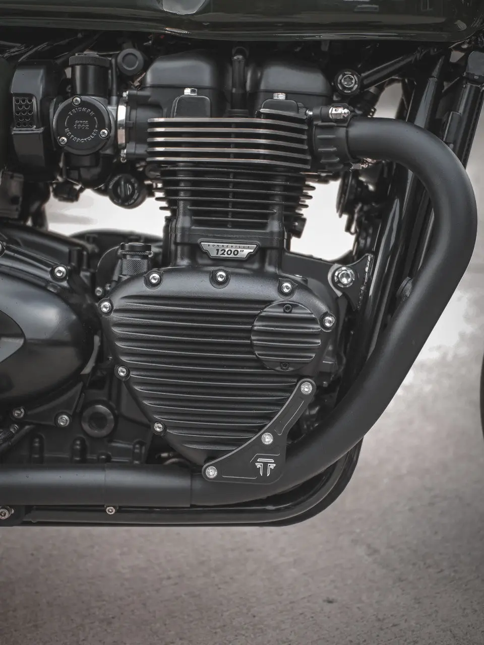 Classicbike Raisch Milled Engine Protection Kit - Black 2