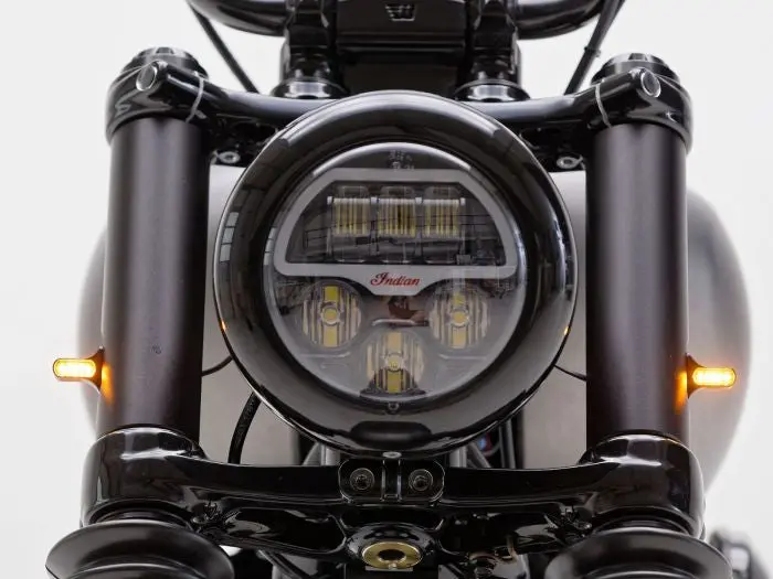 Wunderkind Fork Tube Covers With Led Signals - Indian Scout Bobber 1