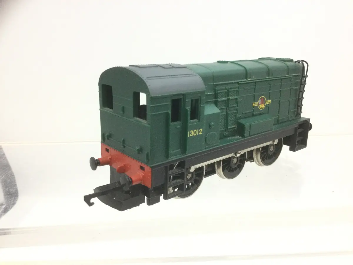 Hornby R156 Oo Gauge Br Green Class 08 13012 (Needs Attn) 2