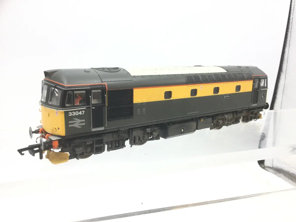 Heljan 3436 Oo Gauge Br Civil Engineer Class 33 No 33047 Spitfire Dcc Fitted 1