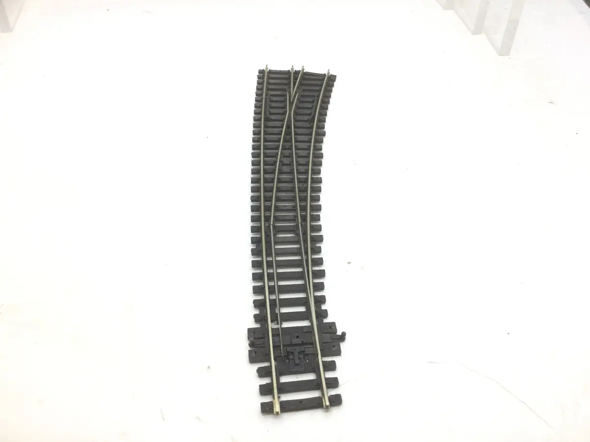 Peco Sl-E86 Oo Gauge R/H Curved Electrofrog Turnout/Point 1