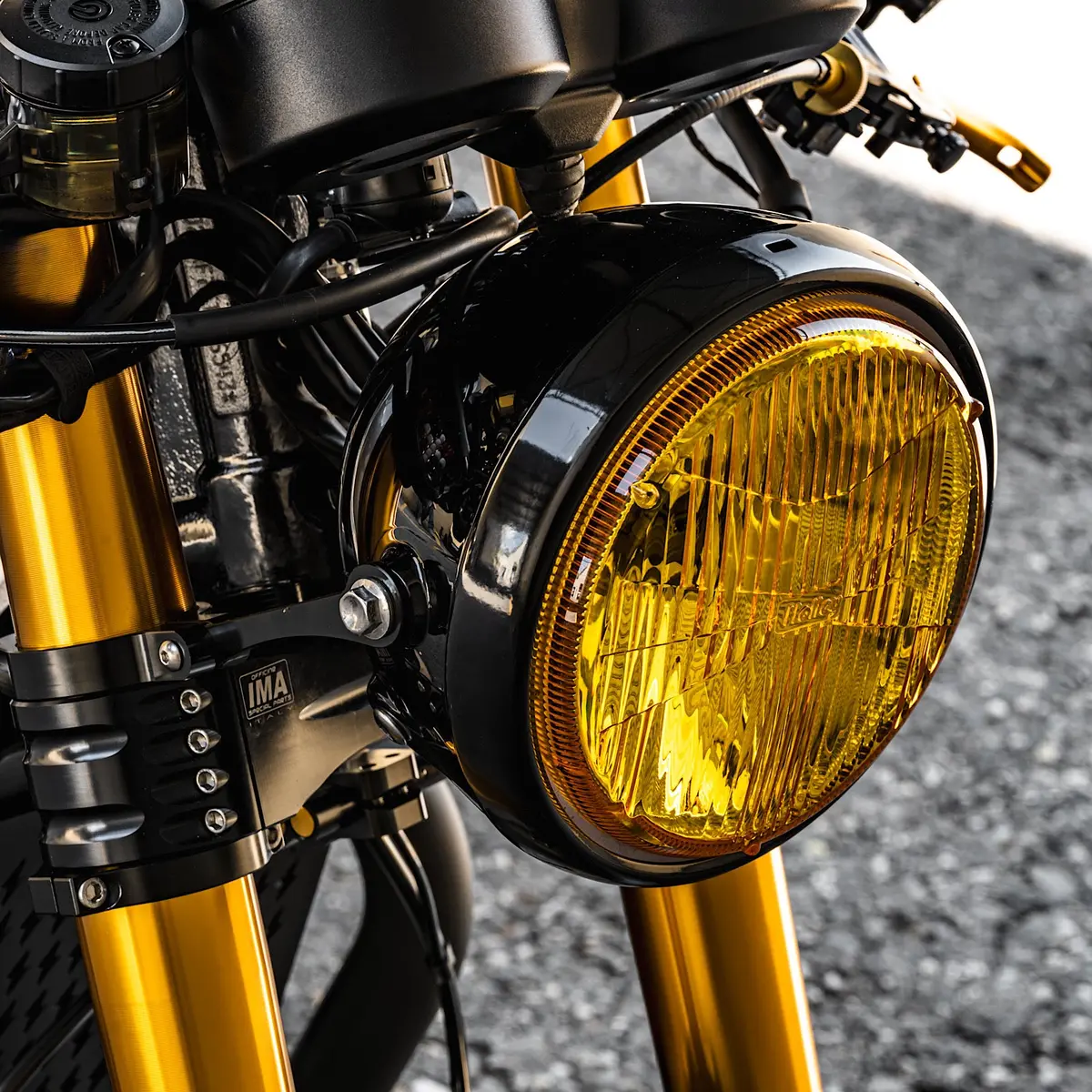 Retro Inspired Led Headlight - Yellow - 2016+ Triumph Classics 1