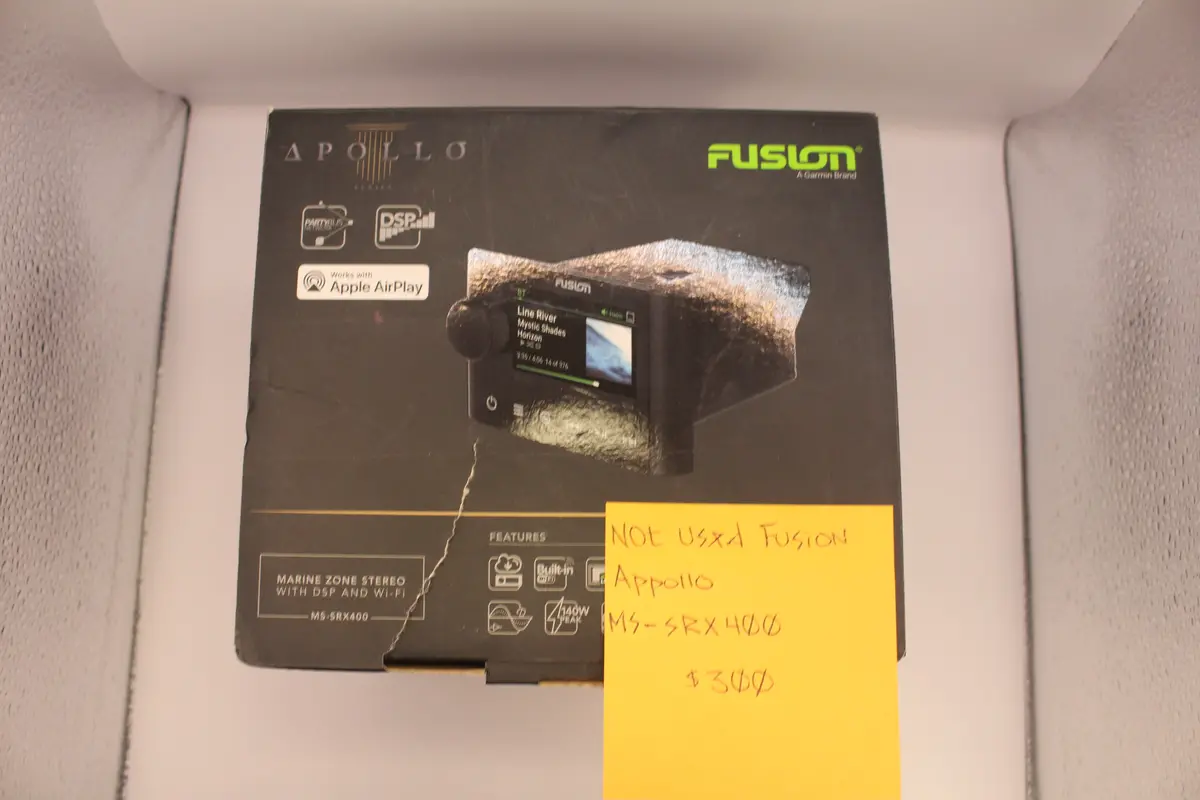 Not Used; Fusion Apollo Marine Zone Stereo 1
