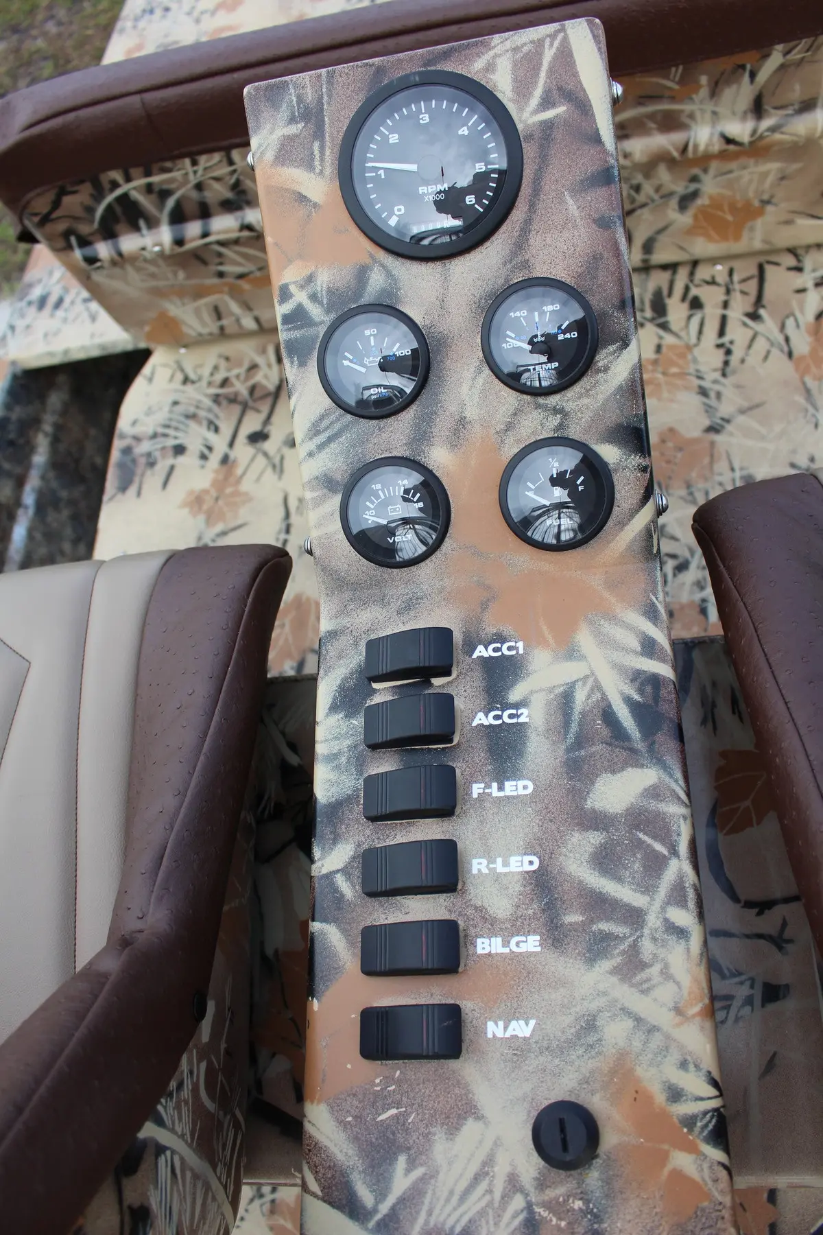 Standard Slanted Center Panel 1