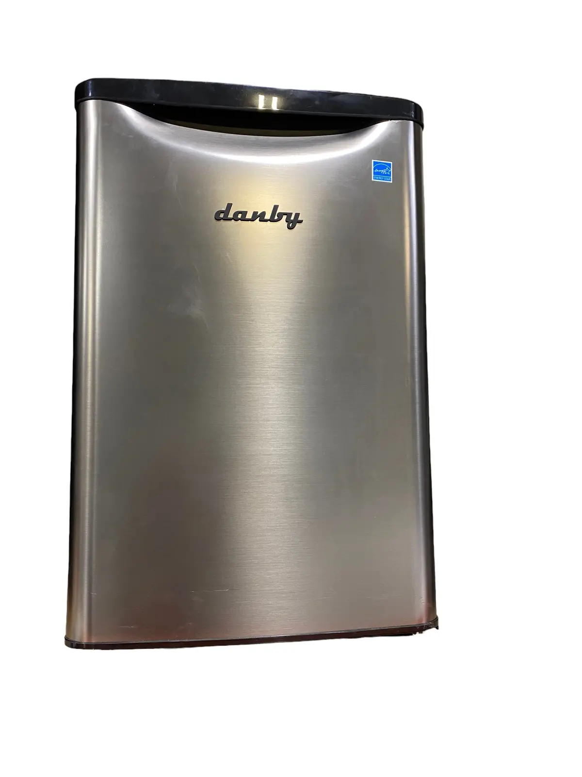 Danby Diplomat 4.4 Cu. Ft. Compact Refrigerator Dcr044b1slm-Rf Store Pickup Only 1