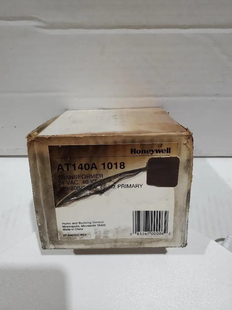 Honeywell Foot Mounted 120/208/240 Vac Transformer W/ 9 In. Lead Wires (40Va) At140a1018 1