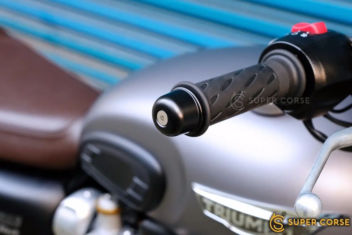 Super Corse Bar Ends - 2016+ Triumph Classics - Black 1