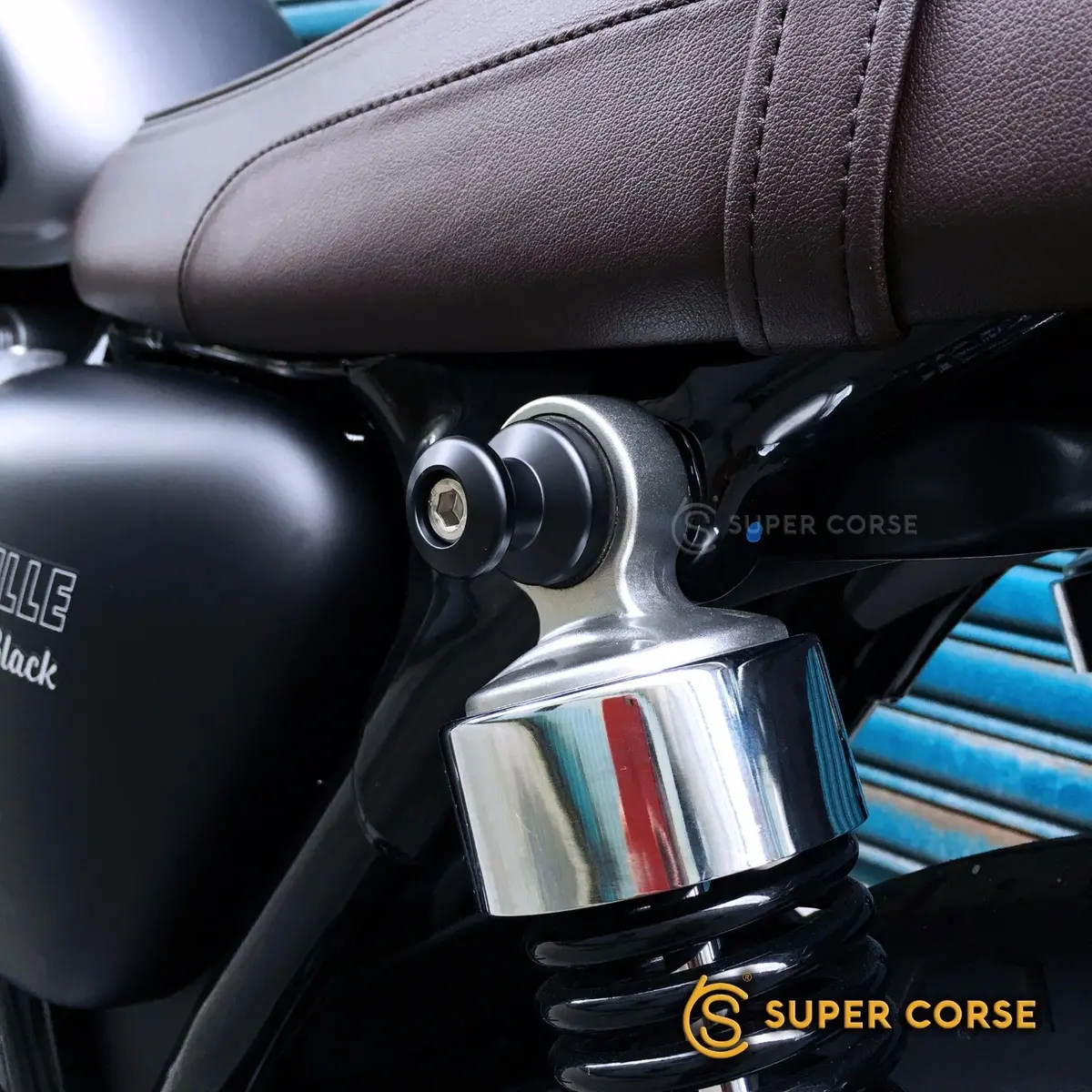 Super Corse Shock Luggage Spools - 2016+ Triumph Classics - Black Or Silver 1