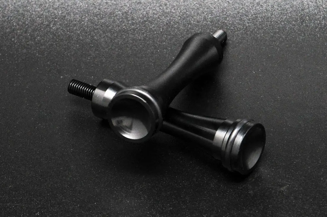 Super Corse Tool Free Seat Bolts - Long - Triumph Bonneville, Thruxton, Scrambler - Black, Silver, Brass 2
