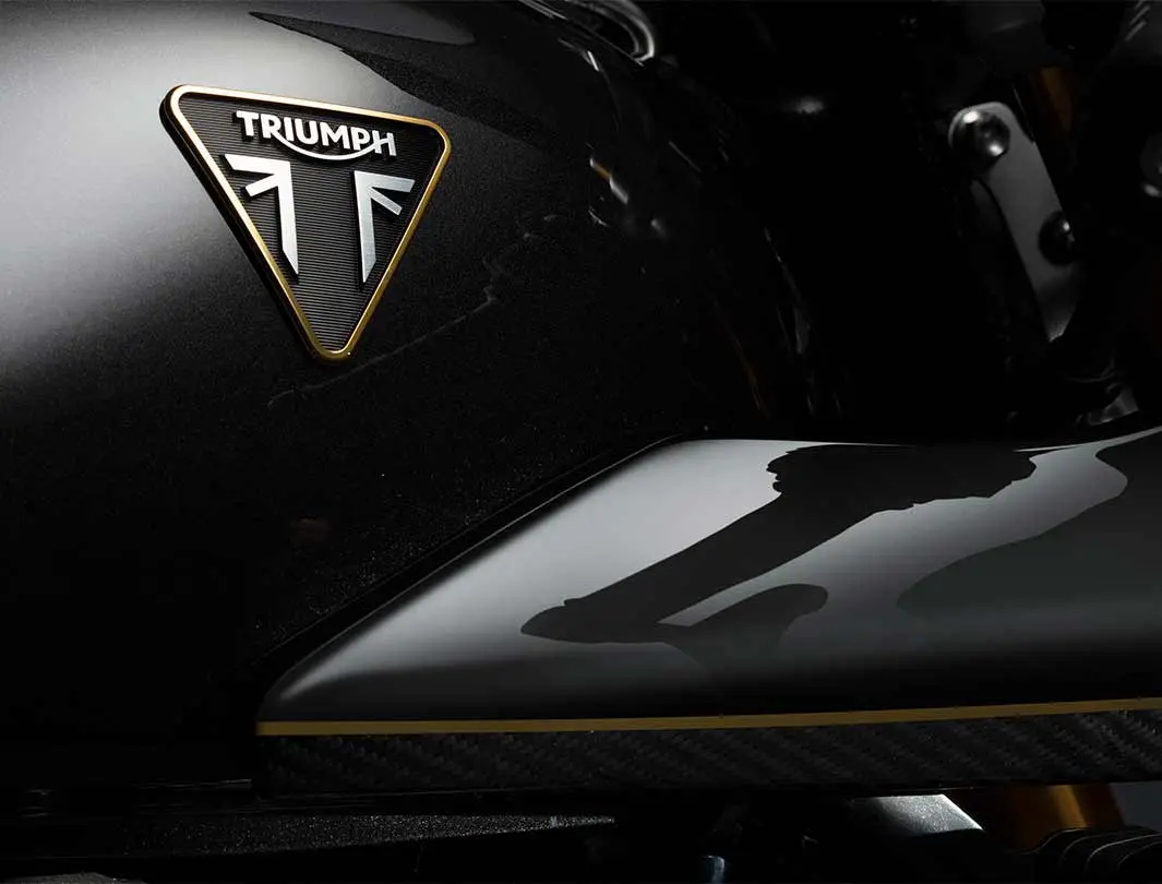 Triumph Thruxton Tfc Tank Emblem - Pair 1
