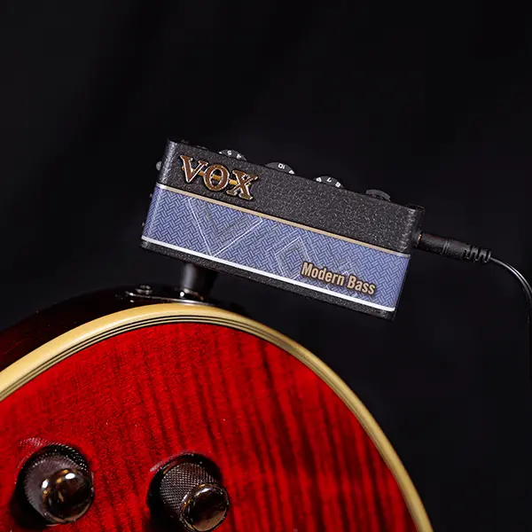 Vox Amplug3 Headphone Amp - Modern Bass 1