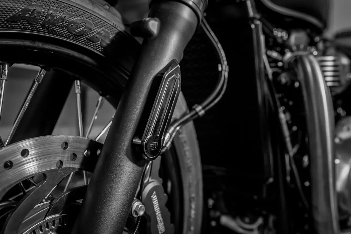 Wunderkind Custom Front Fork Reflector Covers - Triumph Bobber / Speedmaster 1