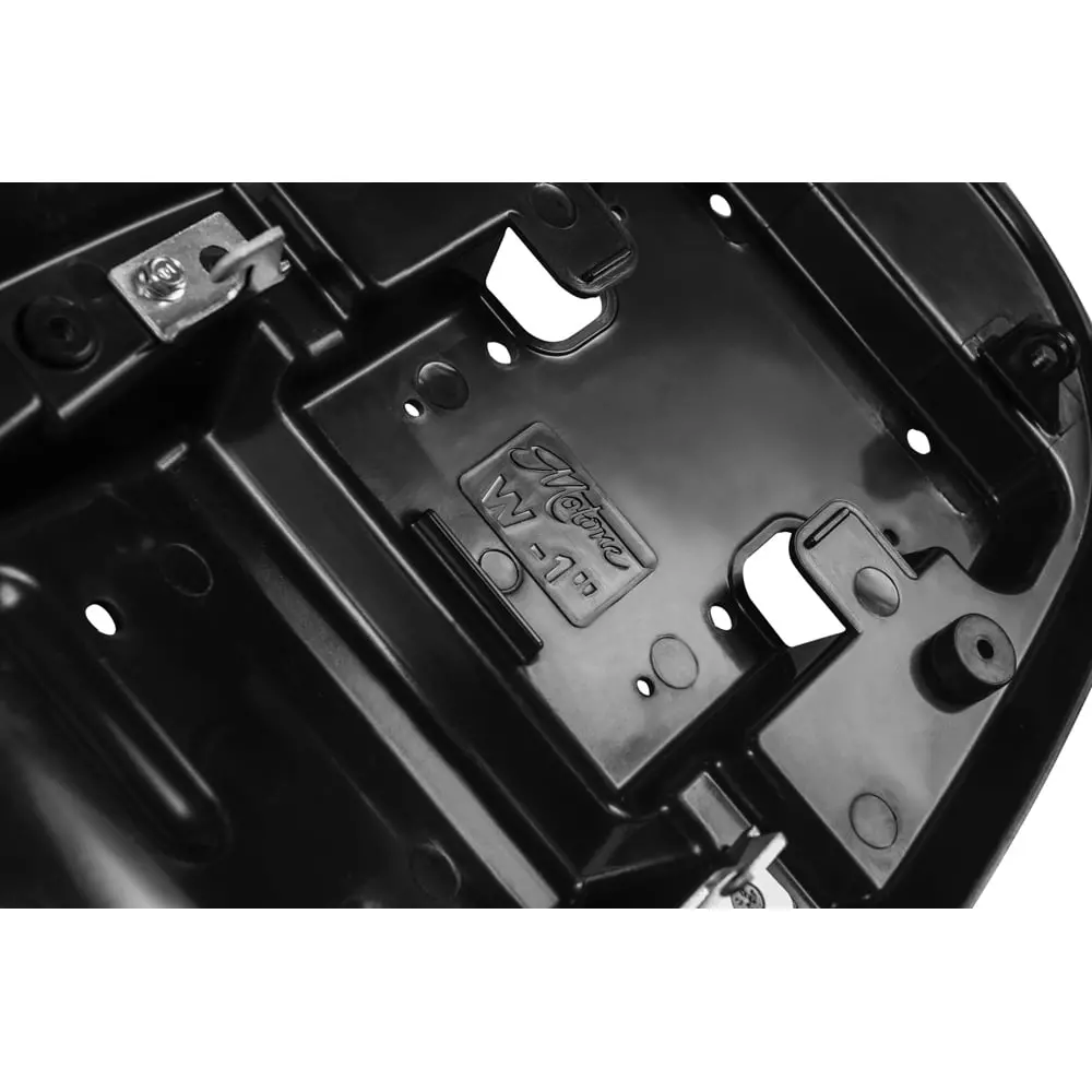 Motone Cafe Racer Seat - Diamond Back - Air Cooled Triumph Bonneville, Thruxton, Scrambler 2