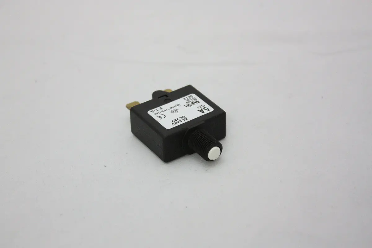 Circuit Breakers (5-30 Amp) 1
