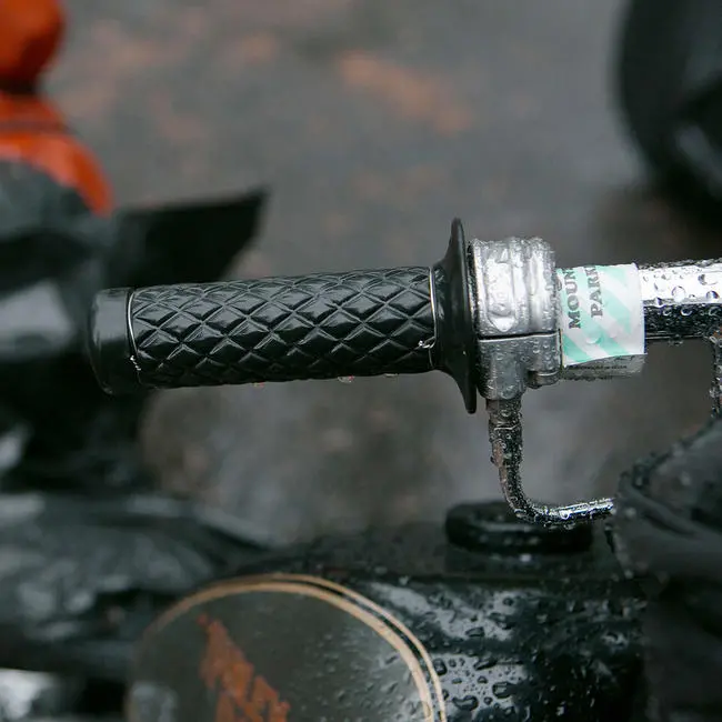 Biltwell Thruster Grips - 7/8" Or 1" 4