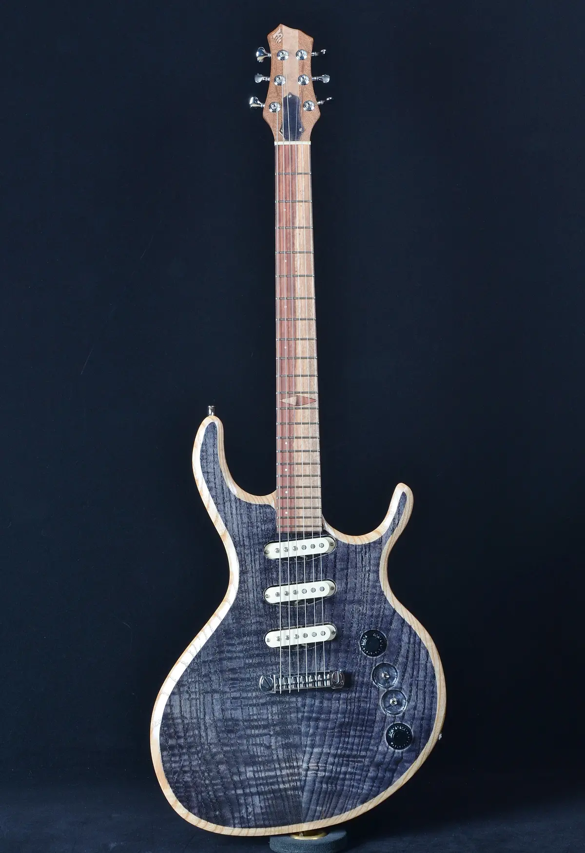 Dineen Retro Jr. Iii - Charcoal Corona 1