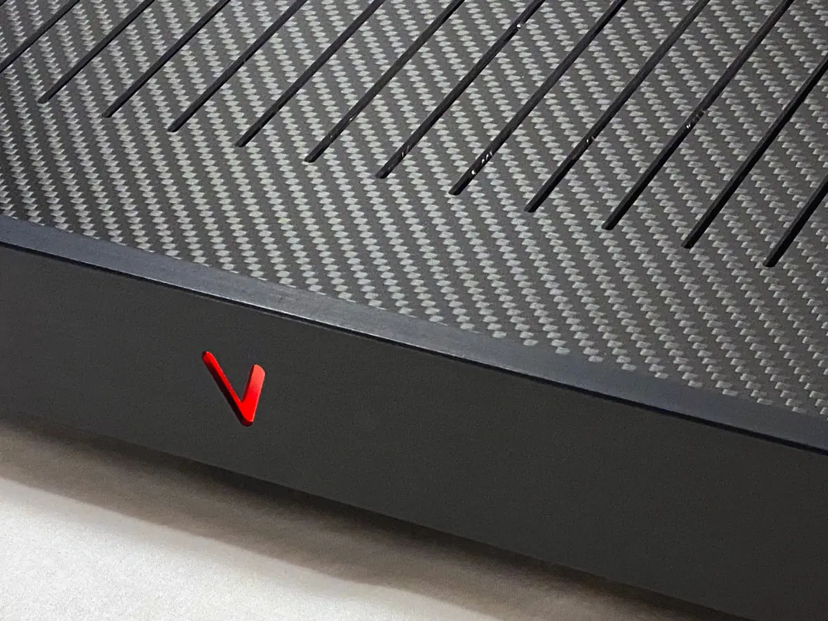 Valvet E3s Solid-State Single-Ended Class-A Dual-Mono Amplifier 1