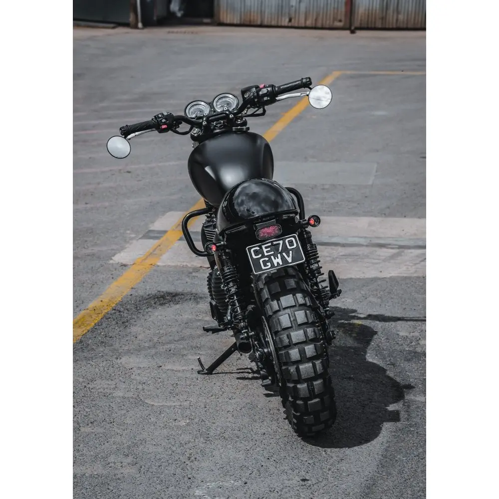 Motone Fastback Cafe Racer Seat - Black - 2016+ Triumph Street Twin, T100, T120, Street Cup, Street Scrambler, Speed Twin 900 2